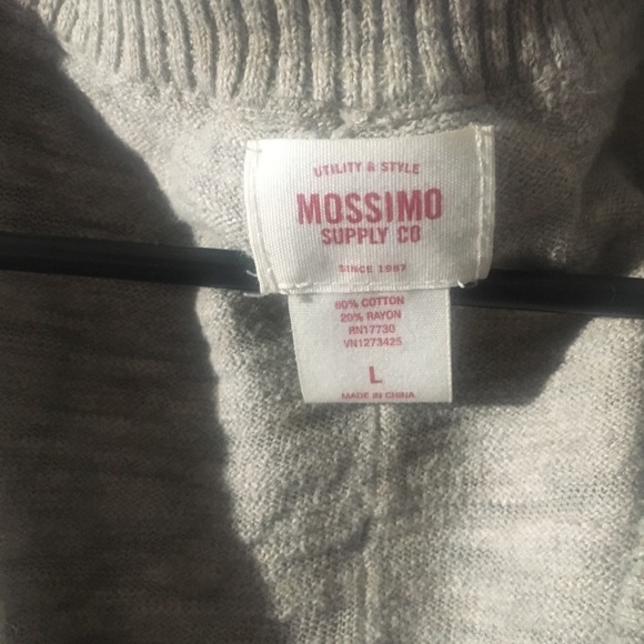 Sweater - Picture 5 of 5